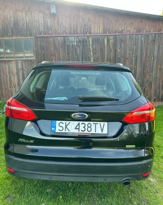 Ford Focus cena 58500 przebieg: 158532, rok produkcji 2015 z Katowice małe 254